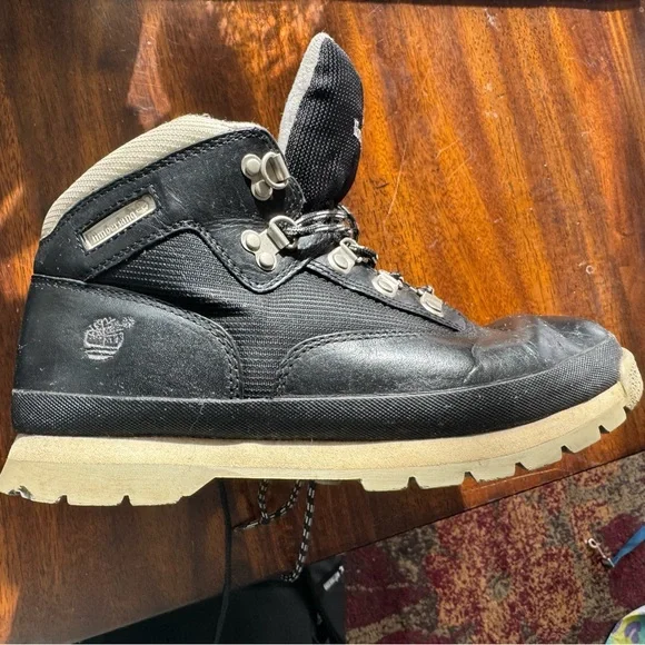 Timberland Black and Tan Euro Hiker Boots women’s boots 6M - Picture 11 of 11